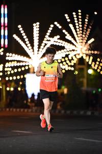 BIB: 21072
                            <button type="button" onclick="openModal(13732200)" class="btn btn-primary btn-sm float-right btn-popup" data-toggle="modal" data-target=".modal-high-quality">
                        <i class="fas fa-shopping-cart"></i> Add to Cart
                    </button>
                                            <button type="button" onclick="isThisMe(13732200, true)" class="btn btn-success btn-sm float-right btn-popup btn-isme hidden" data-toggle="tooltip" data-placement="bottom" title="นี่คือรูปของคุณใช่ไหม คลิกที่นี่เพื่อเอาเข้าอัลบั้ม">
                        <i class="fas fa-plus"></i> Add to album
                    </button>
                    <button type="button" onclick="isThisMe(13732200, false)" class="btn btn-warning btn-sm float-right btn-popup btn-isnotme hidden">
                        <i class="fas fa-ban"></i> Remove from album
                    </button>