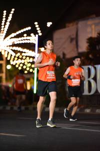 BIB: 21814, 25199, 00000
                            <button type="button" onclick="openModal(13744725)" class="btn btn-primary btn-sm float-right btn-popup" data-toggle="modal" data-target=".modal-high-quality">
                        <i class="fas fa-shopping-cart"></i> Add to Cart
                    </button>
                                            <button type="button" onclick="isThisMe(13744725, true)" class="btn btn-success btn-sm float-right btn-popup btn-isme hidden" data-toggle="tooltip" data-placement="bottom" title="นี่คือรูปของคุณใช่ไหม คลิกที่นี่เพื่อเอาเข้าอัลบั้ม">
                        <i class="fas fa-plus"></i> Add to album
                    </button>
                    <button type="button" onclick="isThisMe(13744725, false)" class="btn btn-warning btn-sm float-right btn-popup btn-isnotme hidden">
                        <i class="fas fa-ban"></i> Remove from album
                    </button>