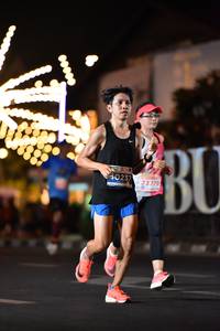 BIB: 40237, 23779
                            <button type="button" onclick="openModal(13733947)" class="btn btn-primary btn-sm float-right btn-popup" data-toggle="modal" data-target=".modal-high-quality">
                        <i class="fas fa-shopping-cart"></i> Add to Cart
                    </button>
                                            <button type="button" onclick="isThisMe(13733947, true)" class="btn btn-success btn-sm float-right btn-popup btn-isme hidden" data-toggle="tooltip" data-placement="bottom" title="นี่คือรูปของคุณใช่ไหม คลิกที่นี่เพื่อเอาเข้าอัลบั้ม">
                        <i class="fas fa-plus"></i> Add to album
                    </button>
                    <button type="button" onclick="isThisMe(13733947, false)" class="btn btn-warning btn-sm float-right btn-popup btn-isnotme hidden">
                        <i class="fas fa-ban"></i> Remove from album
                    </button>