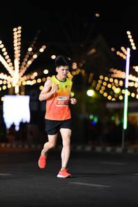 BIB: 21072, 
                            <button type="button" onclick="openModal(13732198)" class="btn btn-primary btn-sm float-right btn-popup" data-toggle="modal" data-target=".modal-high-quality">
                        <i class="fas fa-shopping-cart"></i> Add to Cart
                    </button>
                                            <button type="button" onclick="isThisMe(13732198, true)" class="btn btn-success btn-sm float-right btn-popup btn-isme hidden" data-toggle="tooltip" data-placement="bottom" title="นี่คือรูปของคุณใช่ไหม คลิกที่นี่เพื่อเอาเข้าอัลบั้ม">
                        <i class="fas fa-plus"></i> Add to album
                    </button>
                    <button type="button" onclick="isThisMe(13732198, false)" class="btn btn-warning btn-sm float-right btn-popup btn-isnotme hidden">
                        <i class="fas fa-ban"></i> Remove from album
                    </button>
