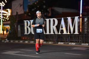 BIB: 46272
                            <button type="button" onclick="openModal(13782336)" class="btn btn-primary btn-sm float-right btn-popup" data-toggle="modal" data-target=".modal-high-quality">
                        <i class="fas fa-shopping-cart"></i> Add to Cart
                    </button>
                                            <button type="button" onclick="isThisMe(13782336, true)" class="btn btn-success btn-sm float-right btn-popup btn-isme hidden" data-toggle="tooltip" data-placement="bottom" title="นี่คือรูปของคุณใช่ไหม คลิกที่นี่เพื่อเอาเข้าอัลบั้ม">
                        <i class="fas fa-plus"></i> Add to album
                    </button>
                    <button type="button" onclick="isThisMe(13782336, false)" class="btn btn-warning btn-sm float-right btn-popup btn-isnotme hidden">
                        <i class="fas fa-ban"></i> Remove from album
                    </button>
