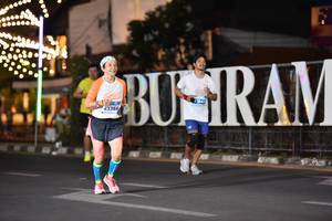 BIB: 43366
                            <button type="button" onclick="openModal(13787286)" class="btn btn-primary btn-sm float-right btn-popup" data-toggle="modal" data-target=".modal-high-quality">
                        <i class="fas fa-shopping-cart"></i> Add to Cart
                    </button>
                                            <button type="button" onclick="isThisMe(13787286, true)" class="btn btn-success btn-sm float-right btn-popup btn-isme hidden" data-toggle="tooltip" data-placement="bottom" title="นี่คือรูปของคุณใช่ไหม คลิกที่นี่เพื่อเอาเข้าอัลบั้ม">
                        <i class="fas fa-plus"></i> Add to album
                    </button>
                    <button type="button" onclick="isThisMe(13787286, false)" class="btn btn-warning btn-sm float-right btn-popup btn-isnotme hidden">
                        <i class="fas fa-ban"></i> Remove from album
                    </button>