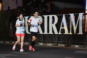 BIB: 41569, 43106
                            <button type="button" onclick="openModal(13785460)" class="btn btn-primary btn-sm float-right btn-popup" data-toggle="modal" data-target=".modal-high-quality">
                        <i class="fas fa-shopping-cart"></i> Add to Cart
                    </button>
                                            <button type="button" onclick="isThisMe(13785460, true)" class="btn btn-success btn-sm float-right btn-popup btn-isme hidden" data-toggle="tooltip" data-placement="bottom" title="นี่คือรูปของคุณใช่ไหม คลิกที่นี่เพื่อเอาเข้าอัลบั้ม">
                        <i class="fas fa-plus"></i> Add to album
                    </button>
                    <button type="button" onclick="isThisMe(13785460, false)" class="btn btn-warning btn-sm float-right btn-popup btn-isnotme hidden">
                        <i class="fas fa-ban"></i> Remove from album
                    </button>