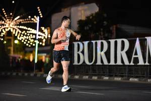 BIB: 26838
                            <button type="button" onclick="openModal(13729952)" class="btn btn-primary btn-sm float-right btn-popup" data-toggle="modal" data-target=".modal-high-quality">
                        <i class="fas fa-shopping-cart"></i> Add to Cart
                    </button>
                                            <button type="button" onclick="isThisMe(13729952, true)" class="btn btn-success btn-sm float-right btn-popup btn-isme hidden" data-toggle="tooltip" data-placement="bottom" title="นี่คือรูปของคุณใช่ไหม คลิกที่นี่เพื่อเอาเข้าอัลบั้ม">
                        <i class="fas fa-plus"></i> Add to album
                    </button>
                    <button type="button" onclick="isThisMe(13729952, false)" class="btn btn-warning btn-sm float-right btn-popup btn-isnotme hidden">
                        <i class="fas fa-ban"></i> Remove from album
                    </button>