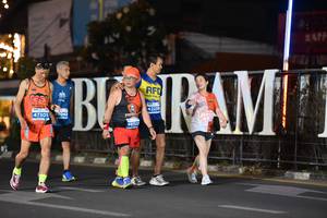 BIB: 42239, 47301, 7042, 2372
                            <button type="button" onclick="openModal(13785293)" class="btn btn-primary btn-sm float-right btn-popup" data-toggle="modal" data-target=".modal-high-quality">
                        <i class="fas fa-shopping-cart"></i> Add to Cart
                    </button>
                                            <button type="button" onclick="isThisMe(13785293, true)" class="btn btn-success btn-sm float-right btn-popup btn-isme hidden" data-toggle="tooltip" data-placement="bottom" title="นี่คือรูปของคุณใช่ไหม คลิกที่นี่เพื่อเอาเข้าอัลบั้ม">
                        <i class="fas fa-plus"></i> Add to album
                    </button>
                    <button type="button" onclick="isThisMe(13785293, false)" class="btn btn-warning btn-sm float-right btn-popup btn-isnotme hidden">
                        <i class="fas fa-ban"></i> Remove from album
                    </button>