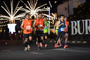 BIB: 25284, 46171, 4789
                            <button type="button" onclick="openModal(13745307)" class="btn btn-primary btn-sm float-right btn-popup" data-toggle="modal" data-target=".modal-high-quality">
                        <i class="fas fa-shopping-cart"></i> Add to Cart
                    </button>
                                            <button type="button" onclick="isThisMe(13745307, true)" class="btn btn-success btn-sm float-right btn-popup btn-isme hidden" data-toggle="tooltip" data-placement="bottom" title="นี่คือรูปของคุณใช่ไหม คลิกที่นี่เพื่อเอาเข้าอัลบั้ม">
                        <i class="fas fa-plus"></i> Add to album
                    </button>
                    <button type="button" onclick="isThisMe(13745307, false)" class="btn btn-warning btn-sm float-right btn-popup btn-isnotme hidden">
                        <i class="fas fa-ban"></i> Remove from album
                    </button>