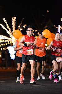 BIB: 269
                            <button type="button" onclick="openModal(13742777)" class="btn btn-primary btn-sm float-right btn-popup" data-toggle="modal" data-target=".modal-high-quality">
                        <i class="fas fa-shopping-cart"></i> Add to Cart
                    </button>
                                            <button type="button" onclick="isThisMe(13742777, true)" class="btn btn-success btn-sm float-right btn-popup btn-isme hidden" data-toggle="tooltip" data-placement="bottom" title="นี่คือรูปของคุณใช่ไหม คลิกที่นี่เพื่อเอาเข้าอัลบั้ม">
                        <i class="fas fa-plus"></i> Add to album
                    </button>
                    <button type="button" onclick="isThisMe(13742777, false)" class="btn btn-warning btn-sm float-right btn-popup btn-isnotme hidden">
                        <i class="fas fa-ban"></i> Remove from album
                    </button>