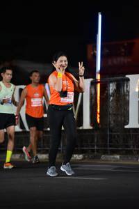 BIB: 161, 2500
                            <button type="button" onclick="openModal(13742061)" class="btn btn-primary btn-sm float-right btn-popup" data-toggle="modal" data-target=".modal-high-quality">
                        <i class="fas fa-shopping-cart"></i> Add to Cart
                    </button>
                                            <button type="button" onclick="isThisMe(13742061, true)" class="btn btn-success btn-sm float-right btn-popup btn-isme hidden" data-toggle="tooltip" data-placement="bottom" title="นี่คือรูปของคุณใช่ไหม คลิกที่นี่เพื่อเอาเข้าอัลบั้ม">
                        <i class="fas fa-plus"></i> Add to album
                    </button>
                    <button type="button" onclick="isThisMe(13742061, false)" class="btn btn-warning btn-sm float-right btn-popup btn-isnotme hidden">
                        <i class="fas fa-ban"></i> Remove from album
                    </button>