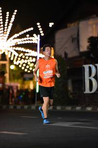BIB: 25762, 00000
                            <button type="button" onclick="openModal(13742542)" class="btn btn-primary btn-sm float-right btn-popup" data-toggle="modal" data-target=".modal-high-quality">
                        <i class="fas fa-shopping-cart"></i> Add to Cart
                    </button>
                                            <button type="button" onclick="isThisMe(13742542, true)" class="btn btn-success btn-sm float-right btn-popup btn-isme hidden" data-toggle="tooltip" data-placement="bottom" title="นี่คือรูปของคุณใช่ไหม คลิกที่นี่เพื่อเอาเข้าอัลบั้ม">
                        <i class="fas fa-plus"></i> Add to album
                    </button>
                    <button type="button" onclick="isThisMe(13742542, false)" class="btn btn-warning btn-sm float-right btn-popup btn-isnotme hidden">
                        <i class="fas fa-ban"></i> Remove from album
                    </button>
