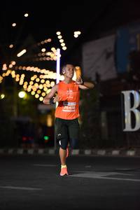 BIB: 26458, 00000
                            <button type="button" onclick="openModal(13730784)" class="btn btn-primary btn-sm float-right btn-popup" data-toggle="modal" data-target=".modal-high-quality">
                        <i class="fas fa-shopping-cart"></i> Add to Cart
                    </button>
                                            <button type="button" onclick="isThisMe(13730784, true)" class="btn btn-success btn-sm float-right btn-popup btn-isme hidden" data-toggle="tooltip" data-placement="bottom" title="นี่คือรูปของคุณใช่ไหม คลิกที่นี่เพื่อเอาเข้าอัลบั้ม">
                        <i class="fas fa-plus"></i> Add to album
                    </button>
                    <button type="button" onclick="isThisMe(13730784, false)" class="btn btn-warning btn-sm float-right btn-popup btn-isnotme hidden">
                        <i class="fas fa-ban"></i> Remove from album
                    </button>