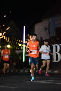 BIB: 21884
                            <button type="button" onclick="openModal(13742641)" class="btn btn-primary btn-sm float-right btn-popup" data-toggle="modal" data-target=".modal-high-quality">
                        <i class="fas fa-shopping-cart"></i> Add to Cart
                    </button>
                                            <button type="button" onclick="isThisMe(13742641, true)" class="btn btn-success btn-sm float-right btn-popup btn-isme hidden" data-toggle="tooltip" data-placement="bottom" title="นี่คือรูปของคุณใช่ไหม คลิกที่นี่เพื่อเอาเข้าอัลบั้ม">
                        <i class="fas fa-plus"></i> Add to album
                    </button>
                    <button type="button" onclick="isThisMe(13742641, false)" class="btn btn-warning btn-sm float-right btn-popup btn-isnotme hidden">
                        <i class="fas fa-ban"></i> Remove from album
                    </button>