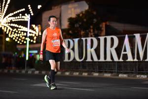 BIB: 22018
                            <button type="button" onclick="openModal(13729872)" class="btn btn-primary btn-sm float-right btn-popup" data-toggle="modal" data-target=".modal-high-quality">
                        <i class="fas fa-shopping-cart"></i> Add to Cart
                    </button>
                                            <button type="button" onclick="isThisMe(13729872, true)" class="btn btn-success btn-sm float-right btn-popup btn-isme hidden" data-toggle="tooltip" data-placement="bottom" title="นี่คือรูปของคุณใช่ไหม คลิกที่นี่เพื่อเอาเข้าอัลบั้ม">
                        <i class="fas fa-plus"></i> Add to album
                    </button>
                    <button type="button" onclick="isThisMe(13729872, false)" class="btn btn-warning btn-sm float-right btn-popup btn-isnotme hidden">
                        <i class="fas fa-ban"></i> Remove from album
                    </button>