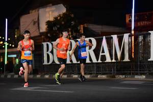 BIB: 42117
                            <button type="button" onclick="openModal(13730437)" class="btn btn-primary btn-sm float-right btn-popup" data-toggle="modal" data-target=".modal-high-quality">
                        <i class="fas fa-shopping-cart"></i> Add to Cart
                    </button>
                                            <button type="button" onclick="isThisMe(13730437, true)" class="btn btn-success btn-sm float-right btn-popup btn-isme hidden" data-toggle="tooltip" data-placement="bottom" title="นี่คือรูปของคุณใช่ไหม คลิกที่นี่เพื่อเอาเข้าอัลบั้ม">
                        <i class="fas fa-plus"></i> Add to album
                    </button>
                    <button type="button" onclick="isThisMe(13730437, false)" class="btn btn-warning btn-sm float-right btn-popup btn-isnotme hidden">
                        <i class="fas fa-ban"></i> Remove from album
                    </button>