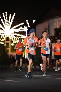 BIB: 41889, 26348
                            <button type="button" onclick="openModal(13739566)" class="btn btn-primary btn-sm float-right btn-popup" data-toggle="modal" data-target=".modal-high-quality">
                        <i class="fas fa-shopping-cart"></i> Add to Cart
                    </button>
                                            <button type="button" onclick="isThisMe(13739566, true)" class="btn btn-success btn-sm float-right btn-popup btn-isme hidden" data-toggle="tooltip" data-placement="bottom" title="นี่คือรูปของคุณใช่ไหม คลิกที่นี่เพื่อเอาเข้าอัลบั้ม">
                        <i class="fas fa-plus"></i> Add to album
                    </button>
                    <button type="button" onclick="isThisMe(13739566, false)" class="btn btn-warning btn-sm float-right btn-popup btn-isnotme hidden">
                        <i class="fas fa-ban"></i> Remove from album
                    </button>