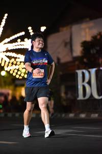BIB: 25298
                            <button type="button" onclick="openModal(13741769)" class="btn btn-primary btn-sm float-right btn-popup" data-toggle="modal" data-target=".modal-high-quality">
                        <i class="fas fa-shopping-cart"></i> Add to Cart
                    </button>
                                            <button type="button" onclick="isThisMe(13741769, true)" class="btn btn-success btn-sm float-right btn-popup btn-isme hidden" data-toggle="tooltip" data-placement="bottom" title="นี่คือรูปของคุณใช่ไหม คลิกที่นี่เพื่อเอาเข้าอัลบั้ม">
                        <i class="fas fa-plus"></i> Add to album
                    </button>
                    <button type="button" onclick="isThisMe(13741769, false)" class="btn btn-warning btn-sm float-right btn-popup btn-isnotme hidden">
                        <i class="fas fa-ban"></i> Remove from album
                    </button>
