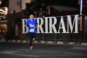 BIB: 42807
                            <button type="button" onclick="openModal(13785351)" class="btn btn-primary btn-sm float-right btn-popup" data-toggle="modal" data-target=".modal-high-quality">
                        <i class="fas fa-shopping-cart"></i> Add to Cart
                    </button>
                                            <button type="button" onclick="isThisMe(13785351, true)" class="btn btn-success btn-sm float-right btn-popup btn-isme hidden" data-toggle="tooltip" data-placement="bottom" title="นี่คือรูปของคุณใช่ไหม คลิกที่นี่เพื่อเอาเข้าอัลบั้ม">
                        <i class="fas fa-plus"></i> Add to album
                    </button>
                    <button type="button" onclick="isThisMe(13785351, false)" class="btn btn-warning btn-sm float-right btn-popup btn-isnotme hidden">
                        <i class="fas fa-ban"></i> Remove from album
                    </button>