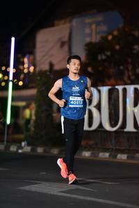 BIB: 40513
                            <button type="button" onclick="openModal(13786080)" class="btn btn-primary btn-sm float-right btn-popup" data-toggle="modal" data-target=".modal-high-quality">
                        <i class="fas fa-shopping-cart"></i> Add to Cart
                    </button>
                                            <button type="button" onclick="isThisMe(13786080, true)" class="btn btn-success btn-sm float-right btn-popup btn-isme hidden" data-toggle="tooltip" data-placement="bottom" title="นี่คือรูปของคุณใช่ไหม คลิกที่นี่เพื่อเอาเข้าอัลบั้ม">
                        <i class="fas fa-plus"></i> Add to album
                    </button>
                    <button type="button" onclick="isThisMe(13786080, false)" class="btn btn-warning btn-sm float-right btn-popup btn-isnotme hidden">
                        <i class="fas fa-ban"></i> Remove from album
                    </button>