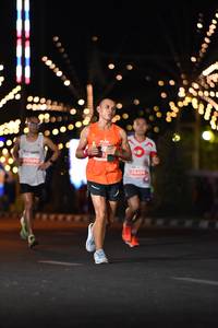 BIB: 5454
                            <button type="button" onclick="openModal(13731232)" class="btn btn-primary btn-sm float-right btn-popup" data-toggle="modal" data-target=".modal-high-quality">
                        <i class="fas fa-shopping-cart"></i> Add to Cart
                    </button>
                                            <button type="button" onclick="isThisMe(13731232, true)" class="btn btn-success btn-sm float-right btn-popup btn-isme hidden" data-toggle="tooltip" data-placement="bottom" title="นี่คือรูปของคุณใช่ไหม คลิกที่นี่เพื่อเอาเข้าอัลบั้ม">
                        <i class="fas fa-plus"></i> Add to album
                    </button>
                    <button type="button" onclick="isThisMe(13731232, false)" class="btn btn-warning btn-sm float-right btn-popup btn-isnotme hidden">
                        <i class="fas fa-ban"></i> Remove from album
                    </button>