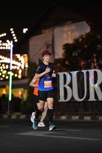 BIB: 21021, 00000
                            <button type="button" onclick="openModal(13734250)" class="btn btn-primary btn-sm float-right btn-popup" data-toggle="modal" data-target=".modal-high-quality">
                        <i class="fas fa-shopping-cart"></i> Add to Cart
                    </button>
                                            <button type="button" onclick="isThisMe(13734250, true)" class="btn btn-success btn-sm float-right btn-popup btn-isme hidden" data-toggle="tooltip" data-placement="bottom" title="นี่คือรูปของคุณใช่ไหม คลิกที่นี่เพื่อเอาเข้าอัลบั้ม">
                        <i class="fas fa-plus"></i> Add to album
                    </button>
                    <button type="button" onclick="isThisMe(13734250, false)" class="btn btn-warning btn-sm float-right btn-popup btn-isnotme hidden">
                        <i class="fas fa-ban"></i> Remove from album
                    </button>