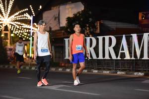 BIB: 4710, 47144
                            <button type="button" onclick="openModal(13786462)" class="btn btn-primary btn-sm float-right btn-popup" data-toggle="modal" data-target=".modal-high-quality">
                        <i class="fas fa-shopping-cart"></i> Add to Cart
                    </button>
                                            <button type="button" onclick="isThisMe(13786462, true)" class="btn btn-success btn-sm float-right btn-popup btn-isme hidden" data-toggle="tooltip" data-placement="bottom" title="นี่คือรูปของคุณใช่ไหม คลิกที่นี่เพื่อเอาเข้าอัลบั้ม">
                        <i class="fas fa-plus"></i> Add to album
                    </button>
                    <button type="button" onclick="isThisMe(13786462, false)" class="btn btn-warning btn-sm float-right btn-popup btn-isnotme hidden">
                        <i class="fas fa-ban"></i> Remove from album
                    </button>