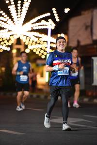 BIB: 46213, 00000
                            <button type="button" onclick="openModal(13785573)" class="btn btn-primary btn-sm float-right btn-popup" data-toggle="modal" data-target=".modal-high-quality">
                        <i class="fas fa-shopping-cart"></i> Add to Cart
                    </button>
                                            <button type="button" onclick="isThisMe(13785573, true)" class="btn btn-success btn-sm float-right btn-popup btn-isme hidden" data-toggle="tooltip" data-placement="bottom" title="นี่คือรูปของคุณใช่ไหม คลิกที่นี่เพื่อเอาเข้าอัลบั้ม">
                        <i class="fas fa-plus"></i> Add to album
                    </button>
                    <button type="button" onclick="isThisMe(13785573, false)" class="btn btn-warning btn-sm float-right btn-popup btn-isnotme hidden">
                        <i class="fas fa-ban"></i> Remove from album
                    </button>