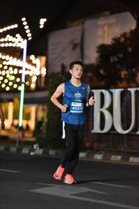 BIB: 40513, 000000
                            <button type="button" onclick="openModal(13786086)" class="btn btn-primary btn-sm float-right btn-popup" data-toggle="modal" data-target=".modal-high-quality">
                        <i class="fas fa-shopping-cart"></i> Add to Cart
                    </button>
                                            <button type="button" onclick="isThisMe(13786086, true)" class="btn btn-success btn-sm float-right btn-popup btn-isme hidden" data-toggle="tooltip" data-placement="bottom" title="นี่คือรูปของคุณใช่ไหม คลิกที่นี่เพื่อเอาเข้าอัลบั้ม">
                        <i class="fas fa-plus"></i> Add to album
                    </button>
                    <button type="button" onclick="isThisMe(13786086, false)" class="btn btn-warning btn-sm float-right btn-popup btn-isnotme hidden">
                        <i class="fas fa-ban"></i> Remove from album
                    </button>