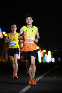 BIB: 21072, 41287
                            <button type="button" onclick="openModal(13854703)" class="btn btn-primary btn-sm float-right btn-popup" data-toggle="modal" data-target=".modal-high-quality">
                        <i class="fas fa-shopping-cart"></i> Add to Cart
                    </button>
                                            <button type="button" onclick="isThisMe(13854703, true)" class="btn btn-success btn-sm float-right btn-popup btn-isme hidden" data-toggle="tooltip" data-placement="bottom" title="นี่คือรูปของคุณใช่ไหม คลิกที่นี่เพื่อเอาเข้าอัลบั้ม">
                        <i class="fas fa-plus"></i> Add to album
                    </button>
                    <button type="button" onclick="isThisMe(13854703, false)" class="btn btn-warning btn-sm float-right btn-popup btn-isnotme hidden">
                        <i class="fas fa-ban"></i> Remove from album
                    </button>