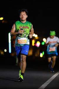 BIB: 22102
                            <button type="button" onclick="openModal(13910552)" class="btn btn-primary btn-sm float-right btn-popup" data-toggle="modal" data-target=".modal-high-quality">
                        <i class="fas fa-shopping-cart"></i> Add to Cart
                    </button>
                                            <button type="button" onclick="isThisMe(13910552, true)" class="btn btn-success btn-sm float-right btn-popup btn-isme hidden" data-toggle="tooltip" data-placement="bottom" title="นี่คือรูปของคุณใช่ไหม คลิกที่นี่เพื่อเอาเข้าอัลบั้ม">
                        <i class="fas fa-plus"></i> Add to album
                    </button>
                    <button type="button" onclick="isThisMe(13910552, false)" class="btn btn-warning btn-sm float-right btn-popup btn-isnotme hidden">
                        <i class="fas fa-ban"></i> Remove from album
                    </button>