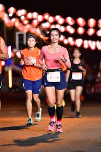 BIB: 816
                            <button type="button" onclick="openModal(14310198)" class="btn btn-primary btn-sm float-right btn-popup" data-toggle="modal" data-target=".modal-high-quality">
                        <i class="fas fa-shopping-cart"></i> Add to Cart
                    </button>
                                            <button type="button" onclick="isThisMe(14310198, true)" class="btn btn-success btn-sm float-right btn-popup btn-isme hidden" data-toggle="tooltip" data-placement="bottom" title="นี่คือรูปของคุณใช่ไหม คลิกที่นี่เพื่อเอาเข้าอัลบั้ม">
                        <i class="fas fa-plus"></i> Add to album
                    </button>
                    <button type="button" onclick="isThisMe(14310198, false)" class="btn btn-warning btn-sm float-right btn-popup btn-isnotme hidden">
                        <i class="fas fa-ban"></i> Remove from album
                    </button>