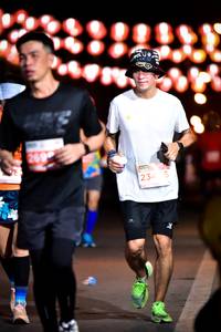 BIB: 269, 234
                            <button type="button" onclick="openModal(15829064)" class="btn btn-primary btn-sm float-right btn-popup" data-toggle="modal" data-target=".modal-high-quality">
                        <i class="fas fa-shopping-cart"></i> Add to Cart
                    </button>
                                            <button type="button" onclick="isThisMe(15829064, true)" class="btn btn-success btn-sm float-right btn-popup btn-isme hidden" data-toggle="tooltip" data-placement="bottom" title="นี่คือรูปของคุณใช่ไหม คลิกที่นี่เพื่อเอาเข้าอัลบั้ม">
                        <i class="fas fa-plus"></i> Add to album
                    </button>
                    <button type="button" onclick="isThisMe(15829064, false)" class="btn btn-warning btn-sm float-right btn-popup btn-isnotme hidden">
                        <i class="fas fa-ban"></i> Remove from album
                    </button>