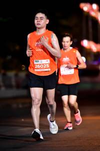 BIB: 26025, 2400
                            <button type="button" onclick="openModal(15824801)" class="btn btn-primary btn-sm float-right btn-popup" data-toggle="modal" data-target=".modal-high-quality">
                        <i class="fas fa-shopping-cart"></i> Add to Cart
                    </button>
                                            <button type="button" onclick="isThisMe(15824801, true)" class="btn btn-success btn-sm float-right btn-popup btn-isme hidden" data-toggle="tooltip" data-placement="bottom" title="นี่คือรูปของคุณใช่ไหม คลิกที่นี่เพื่อเอาเข้าอัลบั้ม">
                        <i class="fas fa-plus"></i> Add to album
                    </button>
                    <button type="button" onclick="isThisMe(15824801, false)" class="btn btn-warning btn-sm float-right btn-popup btn-isnotme hidden">
                        <i class="fas fa-ban"></i> Remove from album
                    </button>