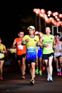 BIB: 8870, 42381
                            <button type="button" onclick="openModal(15834048)" class="btn btn-primary btn-sm float-right btn-popup" data-toggle="modal" data-target=".modal-high-quality">
                        <i class="fas fa-shopping-cart"></i> Add to Cart
                    </button>
                                            <button type="button" onclick="isThisMe(15834048, true)" class="btn btn-success btn-sm float-right btn-popup btn-isme hidden" data-toggle="tooltip" data-placement="bottom" title="นี่คือรูปของคุณใช่ไหม คลิกที่นี่เพื่อเอาเข้าอัลบั้ม">
                        <i class="fas fa-plus"></i> Add to album
                    </button>
                    <button type="button" onclick="isThisMe(15834048, false)" class="btn btn-warning btn-sm float-right btn-popup btn-isnotme hidden">
                        <i class="fas fa-ban"></i> Remove from album
                    </button>