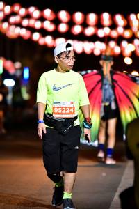 BIB: 95224
                            <button type="button" onclick="openModal(15851119)" class="btn btn-primary btn-sm float-right btn-popup" data-toggle="modal" data-target=".modal-high-quality">
                        <i class="fas fa-shopping-cart"></i> Add to Cart
                    </button>
                                            <button type="button" onclick="isThisMe(15851119, true)" class="btn btn-success btn-sm float-right btn-popup btn-isme hidden" data-toggle="tooltip" data-placement="bottom" title="นี่คือรูปของคุณใช่ไหม คลิกที่นี่เพื่อเอาเข้าอัลบั้ม">
                        <i class="fas fa-plus"></i> Add to album
                    </button>
                    <button type="button" onclick="isThisMe(15851119, false)" class="btn btn-warning btn-sm float-right btn-popup btn-isnotme hidden">
                        <i class="fas fa-ban"></i> Remove from album
                    </button>