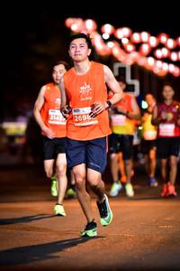 BIB: 214, 2698
                            <button type="button" onclick="openModal(15835106)" class="btn btn-primary btn-sm float-right btn-popup" data-toggle="modal" data-target=".modal-high-quality">
                        <i class="fas fa-shopping-cart"></i> Add to Cart
                    </button>
                                            <button type="button" onclick="isThisMe(15835106, true)" class="btn btn-success btn-sm float-right btn-popup btn-isme hidden" data-toggle="tooltip" data-placement="bottom" title="นี่คือรูปของคุณใช่ไหม คลิกที่นี่เพื่อเอาเข้าอัลบั้ม">
                        <i class="fas fa-plus"></i> Add to album
                    </button>
                    <button type="button" onclick="isThisMe(15835106, false)" class="btn btn-warning btn-sm float-right btn-popup btn-isnotme hidden">
                        <i class="fas fa-ban"></i> Remove from album
                    </button>