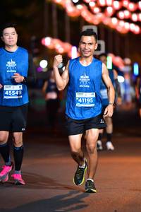 BIB: 202, 45549, 41195
                            <button type="button" onclick="openModal(14305103)" class="btn btn-primary btn-sm float-right btn-popup" data-toggle="modal" data-target=".modal-high-quality">
                        <i class="fas fa-shopping-cart"></i> Add to Cart
                    </button>
                                            <button type="button" onclick="isThisMe(14305103, true)" class="btn btn-success btn-sm float-right btn-popup btn-isme hidden" data-toggle="tooltip" data-placement="bottom" title="นี่คือรูปของคุณใช่ไหม คลิกที่นี่เพื่อเอาเข้าอัลบั้ม">
                        <i class="fas fa-plus"></i> Add to album
                    </button>
                    <button type="button" onclick="isThisMe(14305103, false)" class="btn btn-warning btn-sm float-right btn-popup btn-isnotme hidden">
                        <i class="fas fa-ban"></i> Remove from album
                    </button>