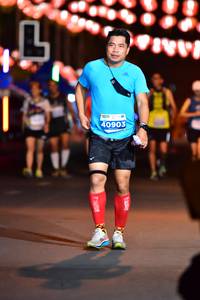 BIB: 40903
                            <button type="button" onclick="openModal(14282557)" class="btn btn-primary btn-sm float-right btn-popup" data-toggle="modal" data-target=".modal-high-quality">
                        <i class="fas fa-shopping-cart"></i> Add to Cart
                    </button>
                                            <button type="button" onclick="isThisMe(14282557, true)" class="btn btn-success btn-sm float-right btn-popup btn-isme hidden" data-toggle="tooltip" data-placement="bottom" title="นี่คือรูปของคุณใช่ไหม คลิกที่นี่เพื่อเอาเข้าอัลบั้ม">
                        <i class="fas fa-plus"></i> Add to album
                    </button>
                    <button type="button" onclick="isThisMe(14282557, false)" class="btn btn-warning btn-sm float-right btn-popup btn-isnotme hidden">
                        <i class="fas fa-ban"></i> Remove from album
                    </button>