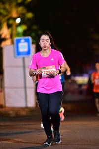 BIB: 22811
                            <button type="button" onclick="openModal(14291450)" class="btn btn-primary btn-sm float-right btn-popup" data-toggle="modal" data-target=".modal-high-quality">
                        <i class="fas fa-shopping-cart"></i> Add to Cart
                    </button>
                                            <button type="button" onclick="isThisMe(14291450, true)" class="btn btn-success btn-sm float-right btn-popup btn-isme hidden" data-toggle="tooltip" data-placement="bottom" title="นี่คือรูปของคุณใช่ไหม คลิกที่นี่เพื่อเอาเข้าอัลบั้ม">
                        <i class="fas fa-plus"></i> Add to album
                    </button>
                    <button type="button" onclick="isThisMe(14291450, false)" class="btn btn-warning btn-sm float-right btn-popup btn-isnotme hidden">
                        <i class="fas fa-ban"></i> Remove from album
                    </button>