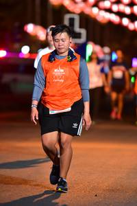 BIB: 4109
                            <button type="button" onclick="openModal(13724240)" class="btn btn-primary btn-sm float-right btn-popup" data-toggle="modal" data-target=".modal-high-quality">
                        <i class="fas fa-shopping-cart"></i> Add to Cart
                    </button>
                                            <button type="button" onclick="isThisMe(13724240, true)" class="btn btn-success btn-sm float-right btn-popup btn-isme hidden" data-toggle="tooltip" data-placement="bottom" title="นี่คือรูปของคุณใช่ไหม คลิกที่นี่เพื่อเอาเข้าอัลบั้ม">
                        <i class="fas fa-plus"></i> Add to album
                    </button>
                    <button type="button" onclick="isThisMe(13724240, false)" class="btn btn-warning btn-sm float-right btn-popup btn-isnotme hidden">
                        <i class="fas fa-ban"></i> Remove from album
                    </button>