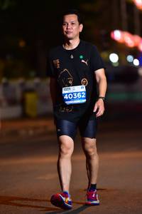 BIB: 40362
                            <button type="button" onclick="openModal(14301638)" class="btn btn-primary btn-sm float-right btn-popup" data-toggle="modal" data-target=".modal-high-quality">
                        <i class="fas fa-shopping-cart"></i> Add to Cart
                    </button>
                                            <button type="button" onclick="isThisMe(14301638, true)" class="btn btn-success btn-sm float-right btn-popup btn-isme hidden" data-toggle="tooltip" data-placement="bottom" title="นี่คือรูปของคุณใช่ไหม คลิกที่นี่เพื่อเอาเข้าอัลบั้ม">
                        <i class="fas fa-plus"></i> Add to album
                    </button>
                    <button type="button" onclick="isThisMe(14301638, false)" class="btn btn-warning btn-sm float-right btn-popup btn-isnotme hidden">
                        <i class="fas fa-ban"></i> Remove from album
                    </button>