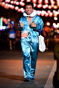 BIB: 25259
                            <button type="button" onclick="openModal(15851334)" class="btn btn-primary btn-sm float-right btn-popup" data-toggle="modal" data-target=".modal-high-quality">
                        <i class="fas fa-shopping-cart"></i> Add to Cart
                    </button>
                                            <button type="button" onclick="isThisMe(15851334, true)" class="btn btn-success btn-sm float-right btn-popup btn-isme hidden" data-toggle="tooltip" data-placement="bottom" title="นี่คือรูปของคุณใช่ไหม คลิกที่นี่เพื่อเอาเข้าอัลบั้ม">
                        <i class="fas fa-plus"></i> Add to album
                    </button>
                    <button type="button" onclick="isThisMe(15851334, false)" class="btn btn-warning btn-sm float-right btn-popup btn-isnotme hidden">
                        <i class="fas fa-ban"></i> Remove from album
                    </button>