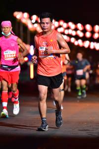 BIB: 225, 25944
                            <button type="button" onclick="openModal(14272246)" class="btn btn-primary btn-sm float-right btn-popup" data-toggle="modal" data-target=".modal-high-quality">
                        <i class="fas fa-shopping-cart"></i> Add to Cart
                    </button>
                                            <button type="button" onclick="isThisMe(14272246, true)" class="btn btn-success btn-sm float-right btn-popup btn-isme hidden" data-toggle="tooltip" data-placement="bottom" title="นี่คือรูปของคุณใช่ไหม คลิกที่นี่เพื่อเอาเข้าอัลบั้ม">
                        <i class="fas fa-plus"></i> Add to album
                    </button>
                    <button type="button" onclick="isThisMe(14272246, false)" class="btn btn-warning btn-sm float-right btn-popup btn-isnotme hidden">
                        <i class="fas fa-ban"></i> Remove from album
                    </button>