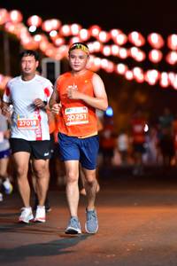 BIB: 27018, 20251
                            <button type="button" onclick="openModal(14313919)" class="btn btn-primary btn-sm float-right btn-popup" data-toggle="modal" data-target=".modal-high-quality">
                        <i class="fas fa-shopping-cart"></i> Add to Cart
                    </button>
                                            <button type="button" onclick="isThisMe(14313919, true)" class="btn btn-success btn-sm float-right btn-popup btn-isme hidden" data-toggle="tooltip" data-placement="bottom" title="นี่คือรูปของคุณใช่ไหม คลิกที่นี่เพื่อเอาเข้าอัลบั้ม">
                        <i class="fas fa-plus"></i> Add to album
                    </button>
                    <button type="button" onclick="isThisMe(14313919, false)" class="btn btn-warning btn-sm float-right btn-popup btn-isnotme hidden">
                        <i class="fas fa-ban"></i> Remove from album
                    </button>