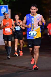 BIB: 21740, 0355
                            <button type="button" onclick="openModal(14350907)" class="btn btn-primary btn-sm float-right btn-popup" data-toggle="modal" data-target=".modal-high-quality">
                        <i class="fas fa-shopping-cart"></i> Add to Cart
                    </button>
                                            <button type="button" onclick="isThisMe(14350907, true)" class="btn btn-success btn-sm float-right btn-popup btn-isme hidden" data-toggle="tooltip" data-placement="bottom" title="นี่คือรูปของคุณใช่ไหม คลิกที่นี่เพื่อเอาเข้าอัลบั้ม">
                        <i class="fas fa-plus"></i> Add to album
                    </button>
                    <button type="button" onclick="isThisMe(14350907, false)" class="btn btn-warning btn-sm float-right btn-popup btn-isnotme hidden">
                        <i class="fas fa-ban"></i> Remove from album
                    </button>