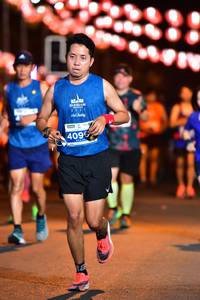 BIB: 202, 4096
                            <button type="button" onclick="openModal(14362339)" class="btn btn-primary btn-sm float-right btn-popup" data-toggle="modal" data-target=".modal-high-quality">
                        <i class="fas fa-shopping-cart"></i> Add to Cart
                    </button>
                                            <button type="button" onclick="isThisMe(14362339, true)" class="btn btn-success btn-sm float-right btn-popup btn-isme hidden" data-toggle="tooltip" data-placement="bottom" title="นี่คือรูปของคุณใช่ไหม คลิกที่นี่เพื่อเอาเข้าอัลบั้ม">
                        <i class="fas fa-plus"></i> Add to album
                    </button>
                    <button type="button" onclick="isThisMe(14362339, false)" class="btn btn-warning btn-sm float-right btn-popup btn-isnotme hidden">
                        <i class="fas fa-ban"></i> Remove from album
                    </button>