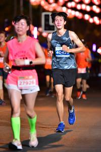 BIB: 40423, 27926
                            <button type="button" onclick="openModal(14350321)" class="btn btn-primary btn-sm float-right btn-popup" data-toggle="modal" data-target=".modal-high-quality">
                        <i class="fas fa-shopping-cart"></i> Add to Cart
                    </button>
                                            <button type="button" onclick="isThisMe(14350321, true)" class="btn btn-success btn-sm float-right btn-popup btn-isme hidden" data-toggle="tooltip" data-placement="bottom" title="นี่คือรูปของคุณใช่ไหม คลิกที่นี่เพื่อเอาเข้าอัลบั้ม">
                        <i class="fas fa-plus"></i> Add to album
                    </button>
                    <button type="button" onclick="isThisMe(14350321, false)" class="btn btn-warning btn-sm float-right btn-popup btn-isnotme hidden">
                        <i class="fas fa-ban"></i> Remove from album
                    </button>