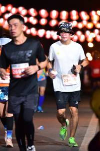 BIB: 269, 234
                            <button type="button" onclick="openModal(14346182)" class="btn btn-primary btn-sm float-right btn-popup" data-toggle="modal" data-target=".modal-high-quality">
                        <i class="fas fa-shopping-cart"></i> Add to Cart
                    </button>
                                            <button type="button" onclick="isThisMe(14346182, true)" class="btn btn-success btn-sm float-right btn-popup btn-isme hidden" data-toggle="tooltip" data-placement="bottom" title="นี่คือรูปของคุณใช่ไหม คลิกที่นี่เพื่อเอาเข้าอัลบั้ม">
                        <i class="fas fa-plus"></i> Add to album
                    </button>
                    <button type="button" onclick="isThisMe(14346182, false)" class="btn btn-warning btn-sm float-right btn-popup btn-isnotme hidden">
                        <i class="fas fa-ban"></i> Remove from album
                    </button>