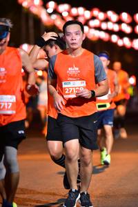 BIB: 021, 271, 717
                            <button type="button" onclick="openModal(14295179)" class="btn btn-primary btn-sm float-right btn-popup" data-toggle="modal" data-target=".modal-high-quality">
                        <i class="fas fa-shopping-cart"></i> Add to Cart
                    </button>
                                            <button type="button" onclick="isThisMe(14295179, true)" class="btn btn-success btn-sm float-right btn-popup btn-isme hidden" data-toggle="tooltip" data-placement="bottom" title="นี่คือรูปของคุณใช่ไหม คลิกที่นี่เพื่อเอาเข้าอัลบั้ม">
                        <i class="fas fa-plus"></i> Add to album
                    </button>
                    <button type="button" onclick="isThisMe(14295179, false)" class="btn btn-warning btn-sm float-right btn-popup btn-isnotme hidden">
                        <i class="fas fa-ban"></i> Remove from album
                    </button>