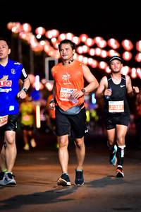 BIB: 269, 21252, 354
                            <button type="button" onclick="openModal(15835062)" class="btn btn-primary btn-sm float-right btn-popup" data-toggle="modal" data-target=".modal-high-quality">
                        <i class="fas fa-shopping-cart"></i> Add to Cart
                    </button>
                                            <button type="button" onclick="isThisMe(15835062, true)" class="btn btn-success btn-sm float-right btn-popup btn-isme hidden" data-toggle="tooltip" data-placement="bottom" title="นี่คือรูปของคุณใช่ไหม คลิกที่นี่เพื่อเอาเข้าอัลบั้ม">
                        <i class="fas fa-plus"></i> Add to album
                    </button>
                    <button type="button" onclick="isThisMe(15835062, false)" class="btn btn-warning btn-sm float-right btn-popup btn-isnotme hidden">
                        <i class="fas fa-ban"></i> Remove from album
                    </button>