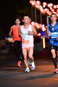 BIB: 40511, 21150
                            <button type="button" onclick="openModal(14293714)" class="btn btn-primary btn-sm float-right btn-popup" data-toggle="modal" data-target=".modal-high-quality">
                        <i class="fas fa-shopping-cart"></i> Add to Cart
                    </button>
                                            <button type="button" onclick="isThisMe(14293714, true)" class="btn btn-success btn-sm float-right btn-popup btn-isme hidden" data-toggle="tooltip" data-placement="bottom" title="นี่คือรูปของคุณใช่ไหม คลิกที่นี่เพื่อเอาเข้าอัลบั้ม">
                        <i class="fas fa-plus"></i> Add to album
                    </button>
                    <button type="button" onclick="isThisMe(14293714, false)" class="btn btn-warning btn-sm float-right btn-popup btn-isnotme hidden">
                        <i class="fas fa-ban"></i> Remove from album
                    </button>