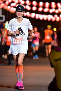 BIB: 29122
                            <button type="button" onclick="openModal(14357600)" class="btn btn-primary btn-sm float-right btn-popup" data-toggle="modal" data-target=".modal-high-quality">
                        <i class="fas fa-shopping-cart"></i> Add to Cart
                    </button>
                                            <button type="button" onclick="isThisMe(14357600, true)" class="btn btn-success btn-sm float-right btn-popup btn-isme hidden" data-toggle="tooltip" data-placement="bottom" title="นี่คือรูปของคุณใช่ไหม คลิกที่นี่เพื่อเอาเข้าอัลบั้ม">
                        <i class="fas fa-plus"></i> Add to album
                    </button>
                    <button type="button" onclick="isThisMe(14357600, false)" class="btn btn-warning btn-sm float-right btn-popup btn-isnotme hidden">
                        <i class="fas fa-ban"></i> Remove from album
                    </button>